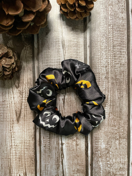 Jack-O-Lantern Mini Satin Scrunchie